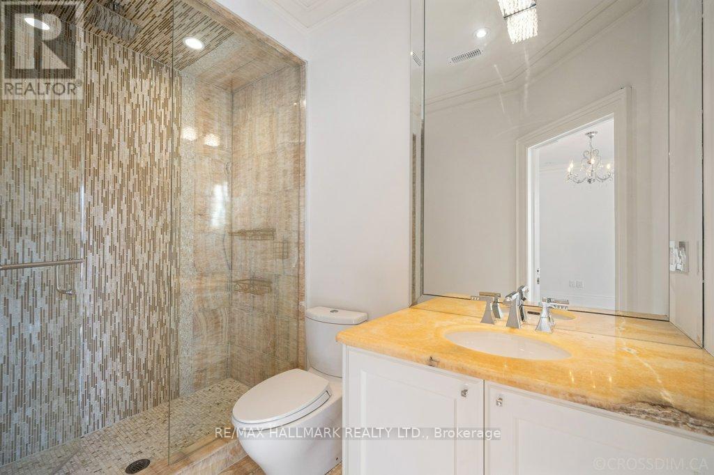 40 Maryvale Crescent, Richmond Hill, Ontario  L4C 6P8 - Photo 34 - N12498658