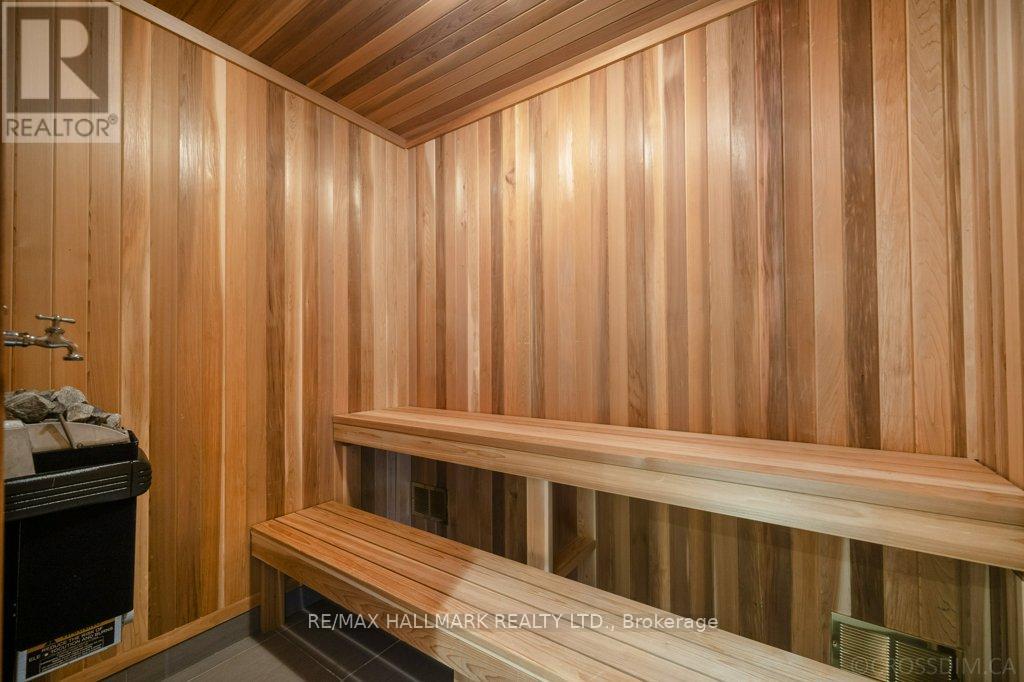 40 Maryvale Crescent, Richmond Hill, Ontario  L4C 6P8 - Photo 42 - N12498658