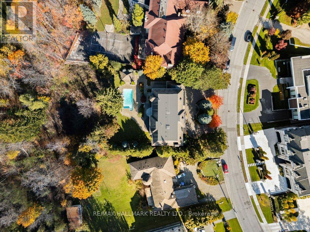 40 Maryvale Crescent, Richmond Hill, Ontario  L4C 6P8 - Photo 44 - N12498658