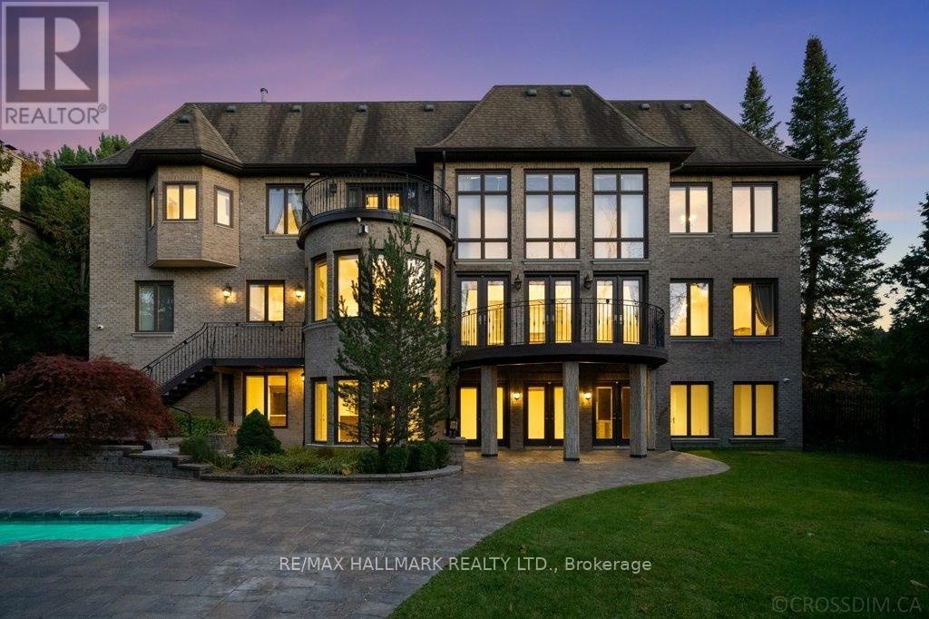 40 Maryvale Crescent, Richmond Hill, Ontario  L4C 6P8 - Photo 46 - N12498658