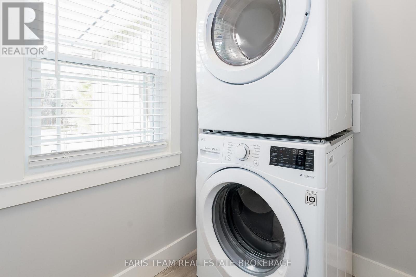 7589 Cronk Side Road, Severn (Washago), Ontario  L0K 2B0 - Photo 21 - S12498652