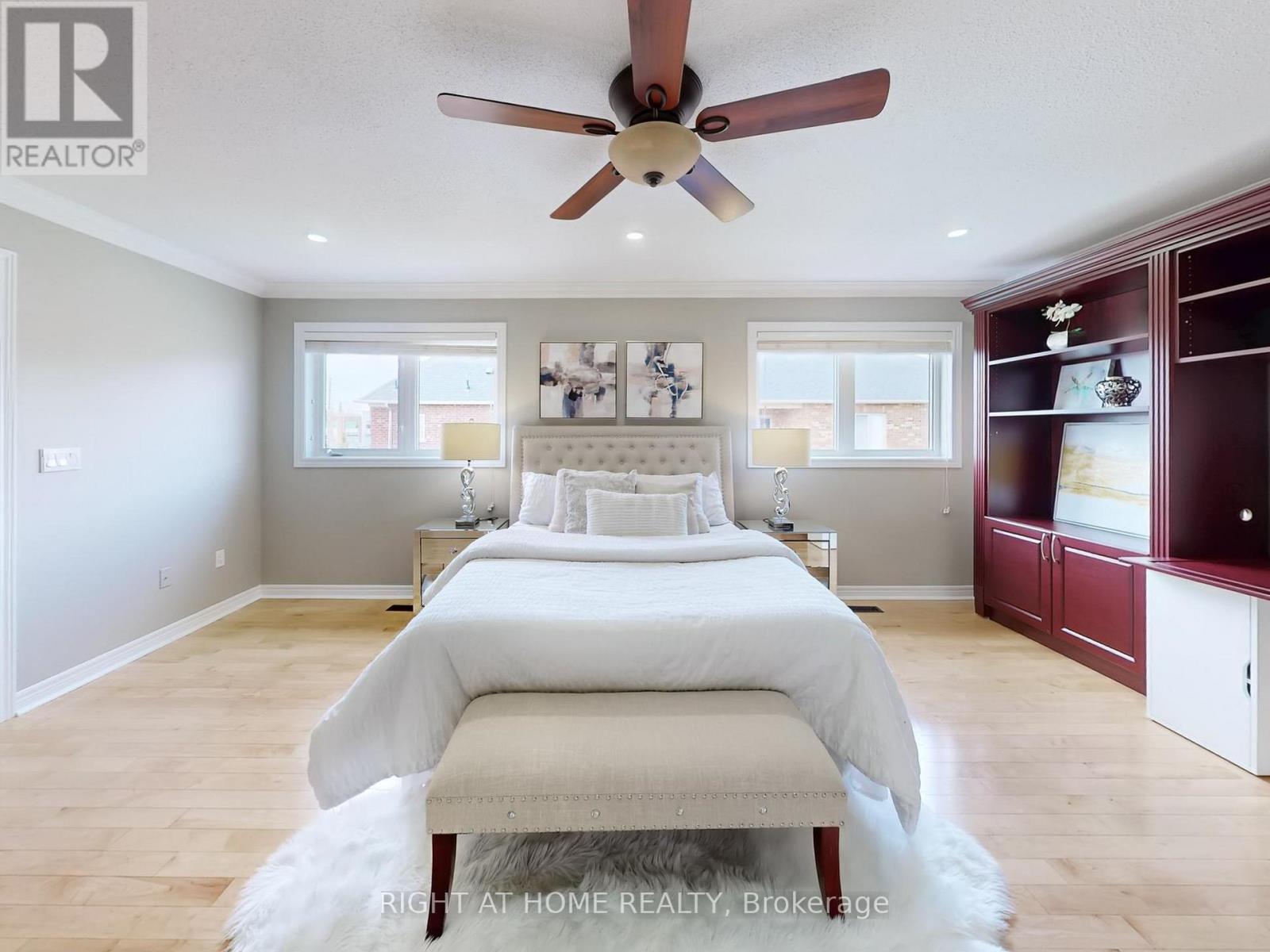 3585 Stonecutter Crescent, Mississauga, Ontario  L5M 7N7 - Photo 28 - W12498638