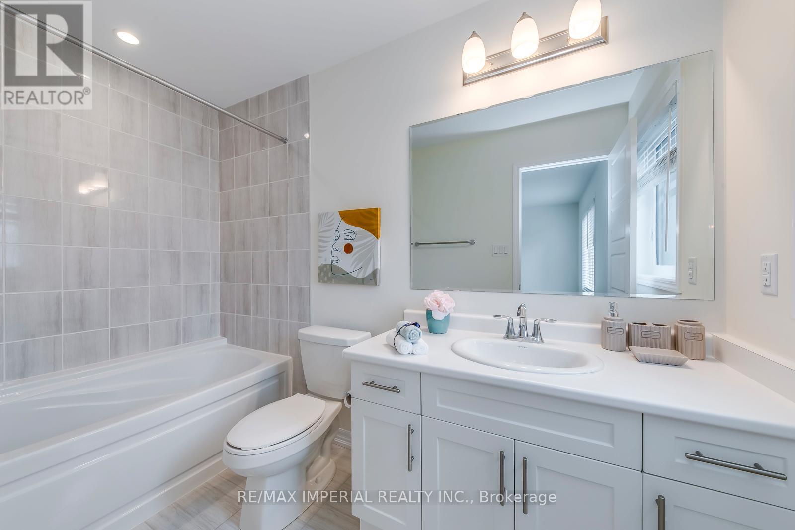 3334 Carding Mill Trail, Oakville, Ontario  L6M 1R7 - Photo 42 - W12498648