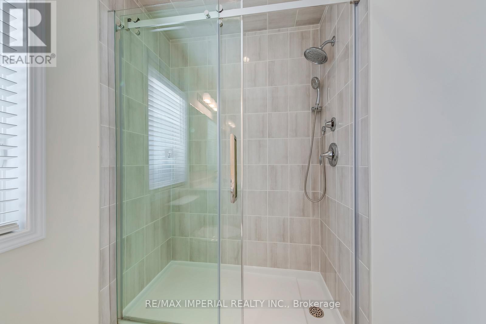 3334 Carding Mill Trail, Oakville, Ontario  L6M 1R7 - Photo 49 - W12498648