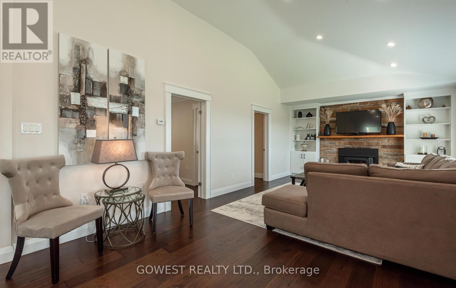 2670 Embleton Road, Brampton, Ontario  L6X 0E2 - Photo 11 - W12498680