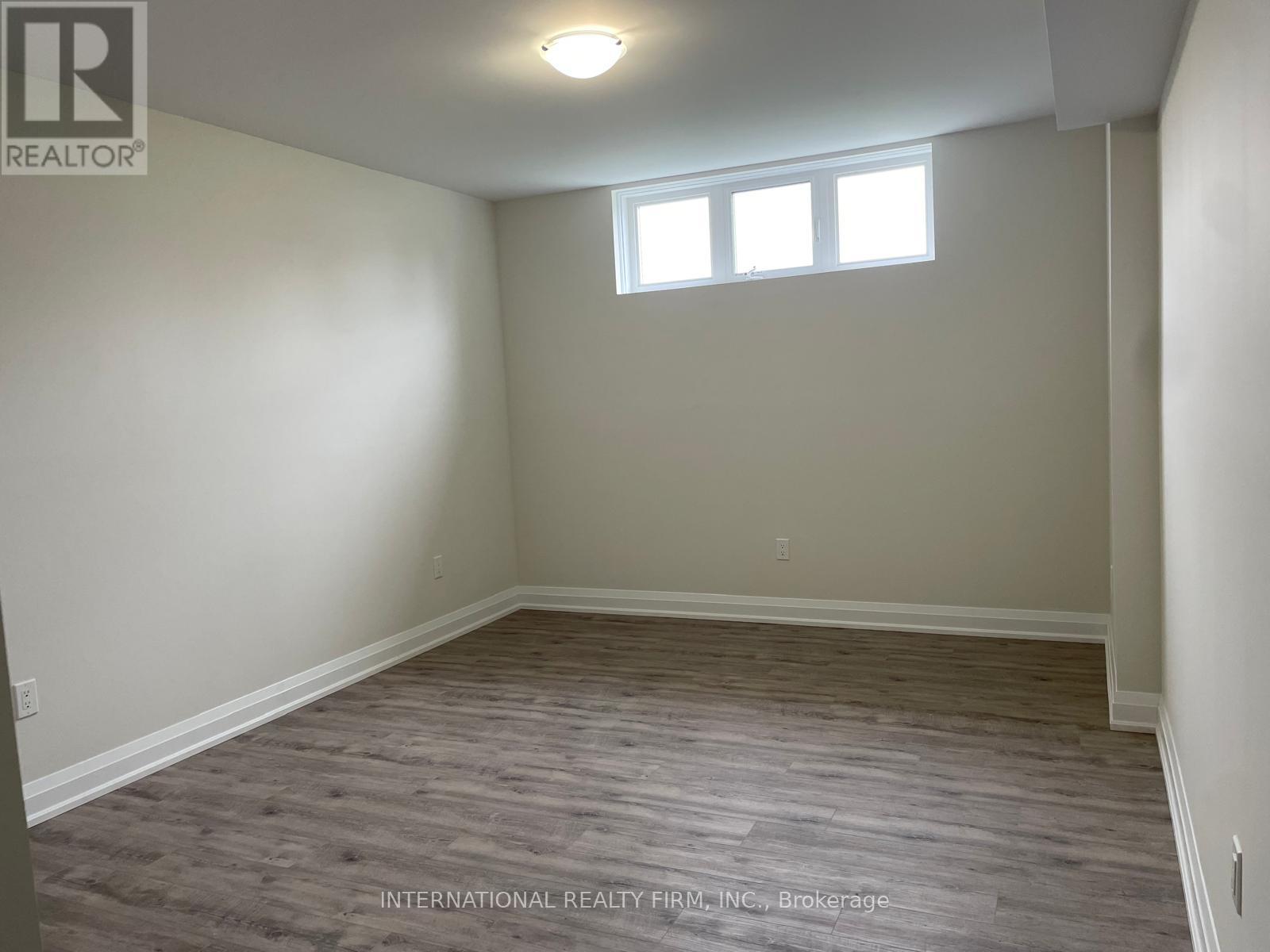 B - 184 Sanderling Crescent, Kawartha Lakes, Ontario  K9V 0M8 - Photo 9 - X12498672