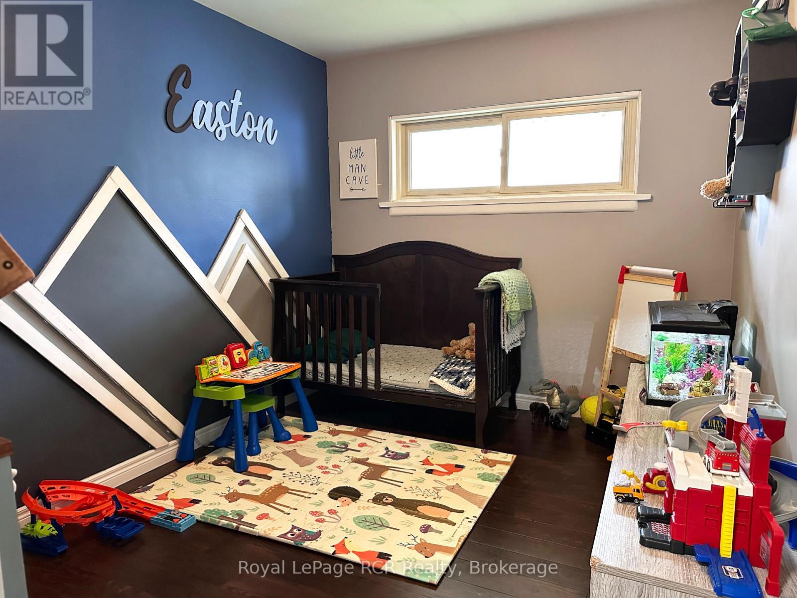 535 13th Street, Hanover, Ontario  N4N 1Y5 - Photo 16 - X12498738