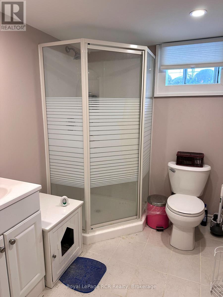 535 13th Street, Hanover, Ontario  N4N 1Y5 - Photo 24 - X12498738