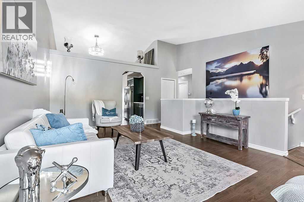 317 John Street Sw, Diamond Valley, Alberta  T0L 2A0 - Photo 9 - A2263309