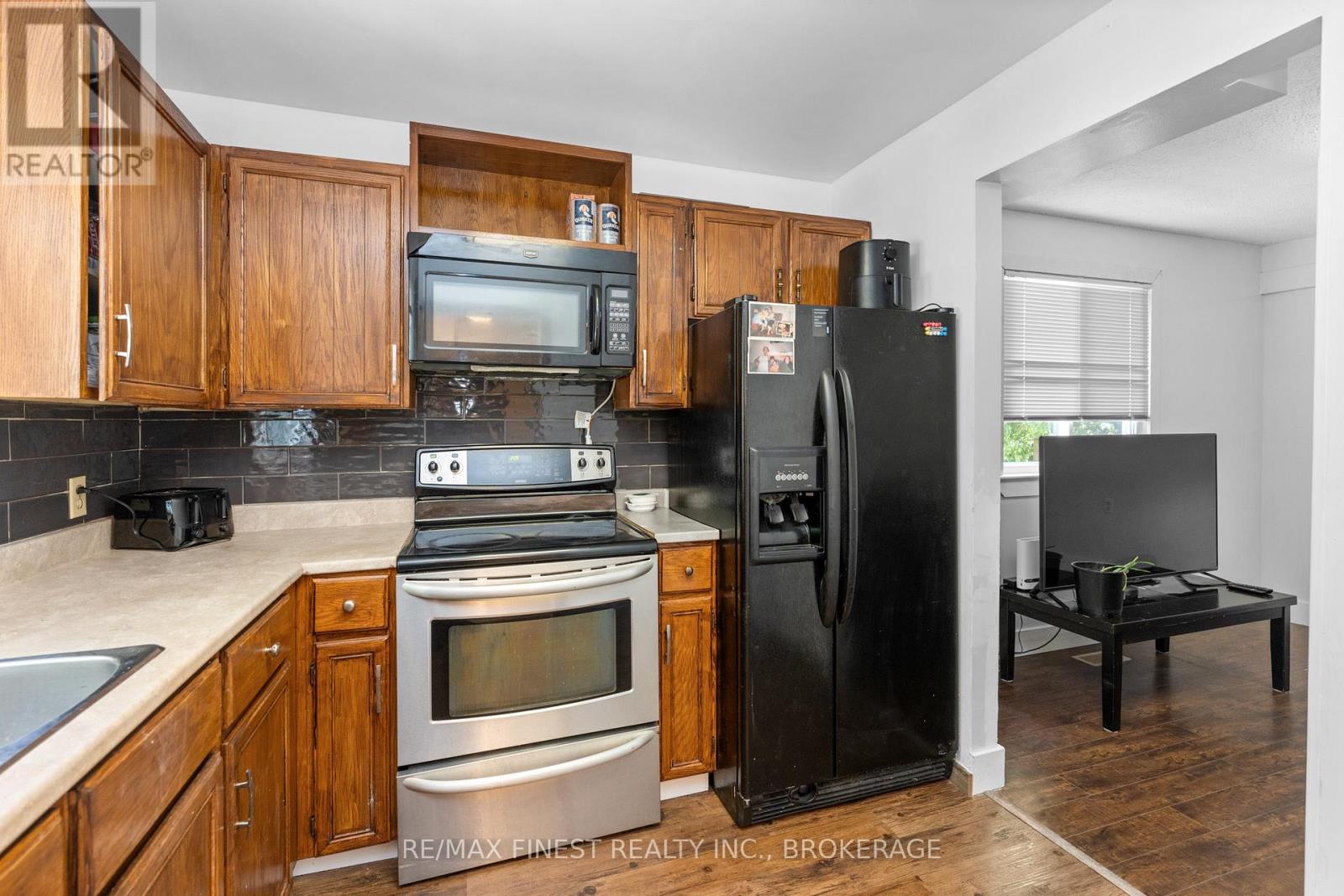 114 Jean Worrell Crescent, Kingston (Rideau), Ontario  K7K 6T3 - Photo 10 - X12498688