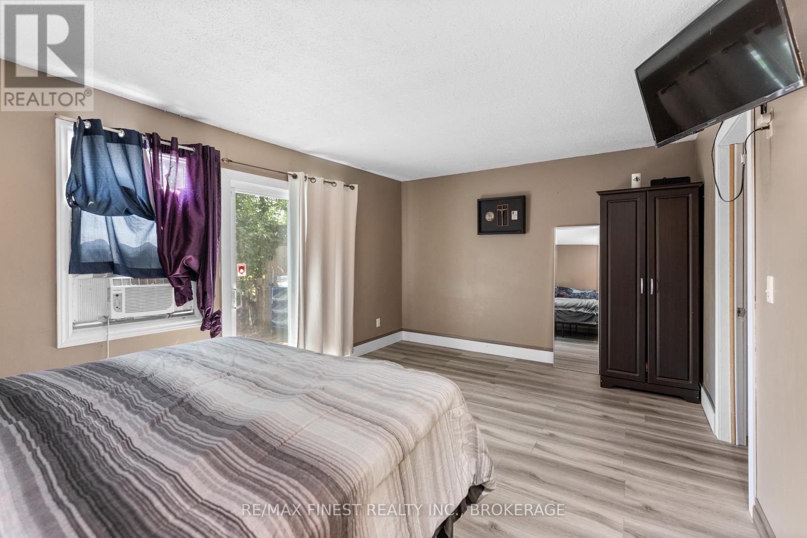 114 Jean Worrell Crescent, Kingston (Rideau), Ontario  K7K 6T3 - Photo 17 - X12498688