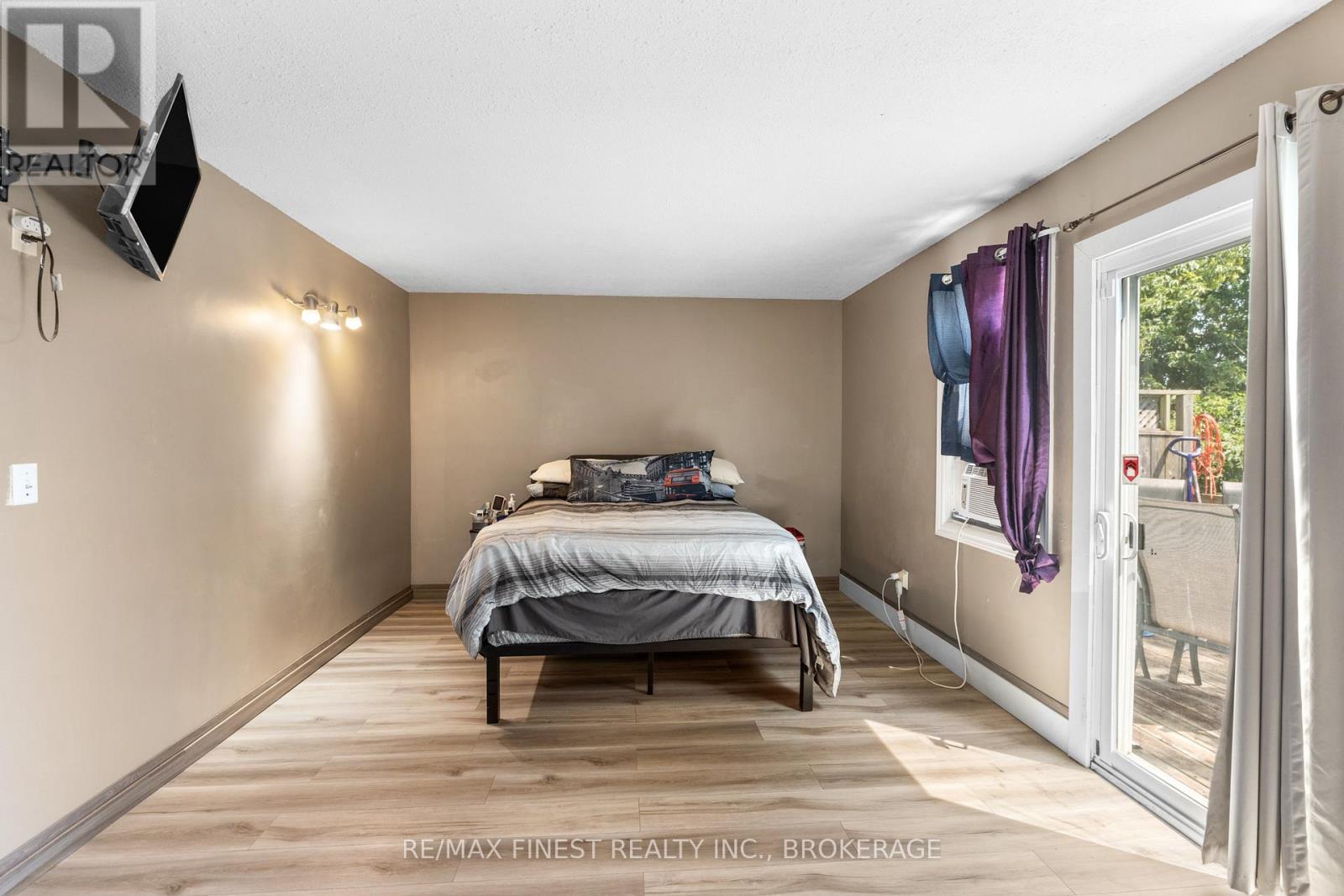 114 Jean Worrell Crescent, Kingston (Rideau), Ontario  K7K 6T3 - Photo 18 - X12498688