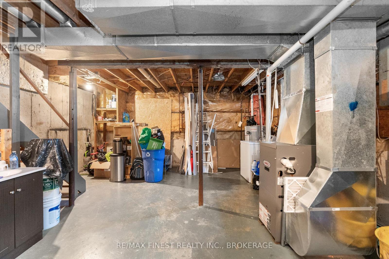 114 Jean Worrell Crescent, Kingston (Rideau), Ontario  K7K 6T3 - Photo 35 - X12498688