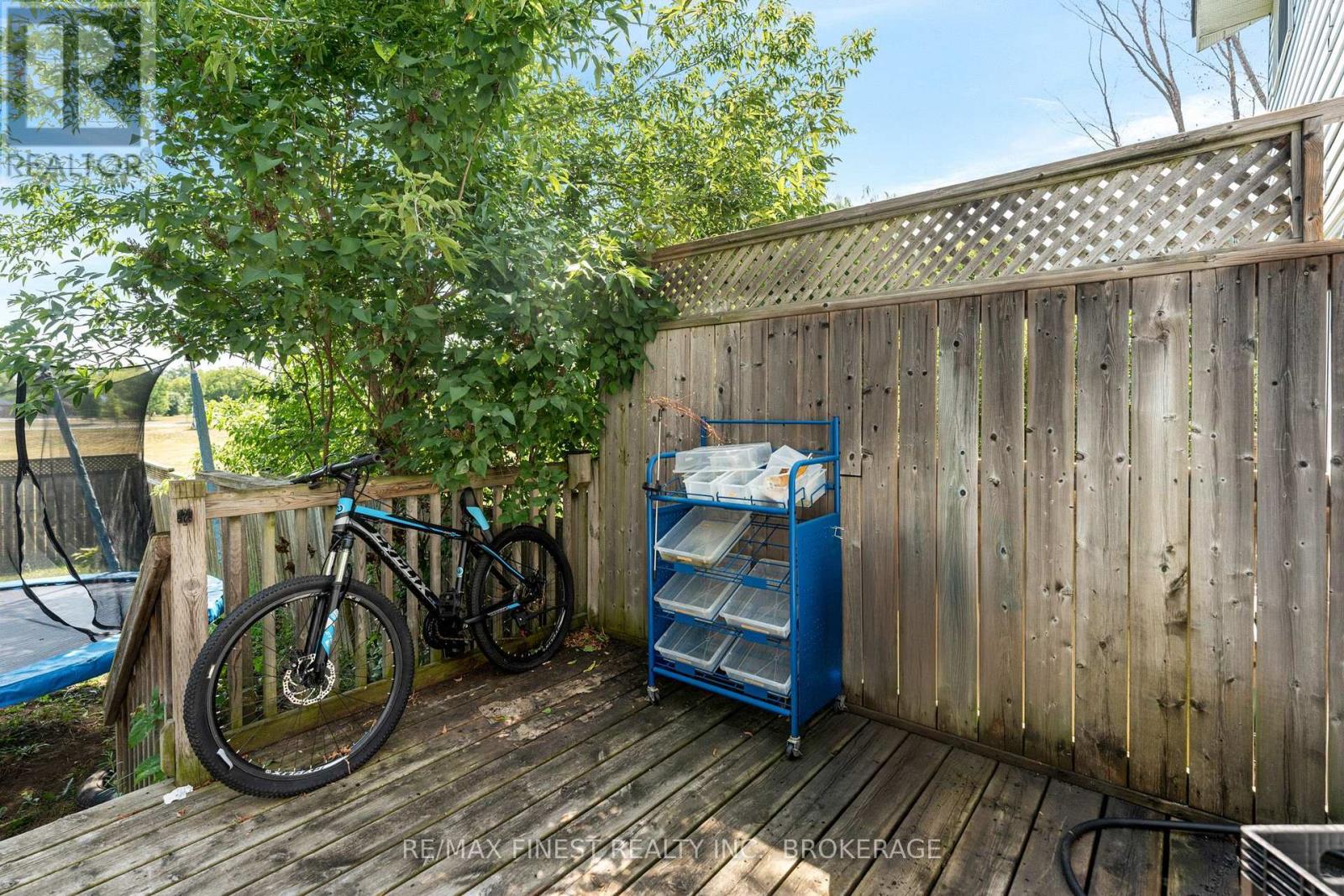 114 Jean Worrell Crescent, Kingston (Rideau), Ontario  K7K 6T3 - Photo 38 - X12498688