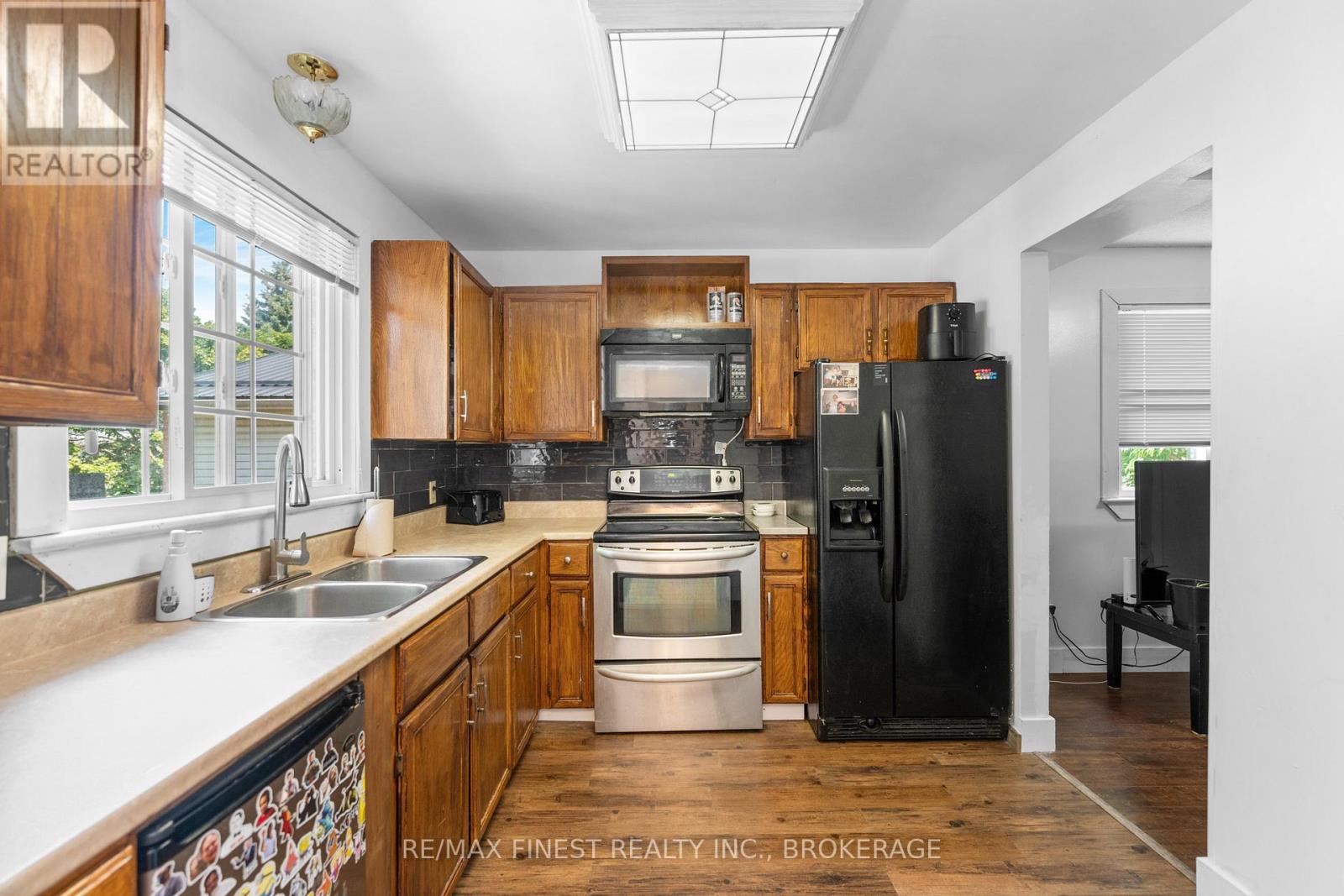 114 Jean Worrell Crescent, Kingston (Rideau), Ontario  K7K 6T3 - Photo 7 - X12498688