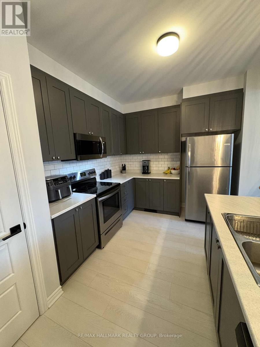 245 Atima Circle, Ottawa, Ontario  K2J 6T5 - Photo 4 - X12498720