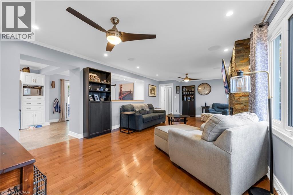 10042 Willoughby Drive, Niagara Falls, Ontario  L2E 6S6 - Photo 9 - 40783819