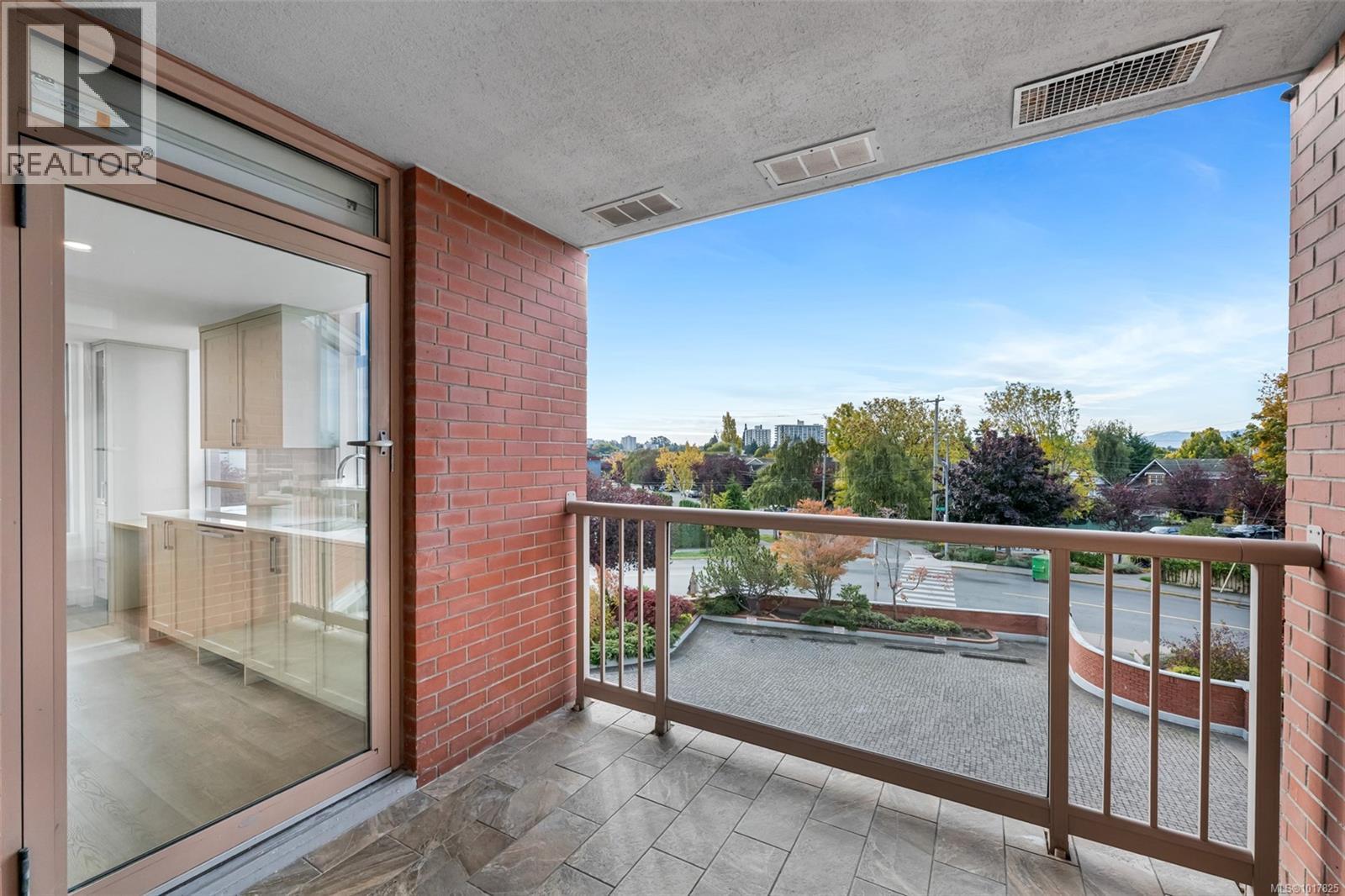 504 630 Montreal St, Victoria, British Columbia  V8V 4Y2 - Photo 36 - 1017825