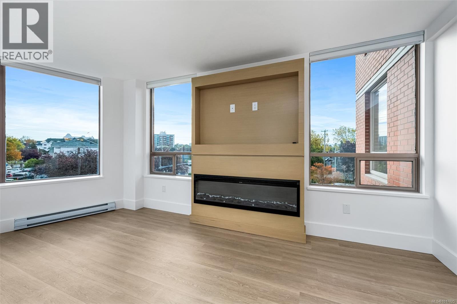 504 630 Montreal St, Victoria, British Columbia  V8V 4Y2 - Photo 13 - 1017825