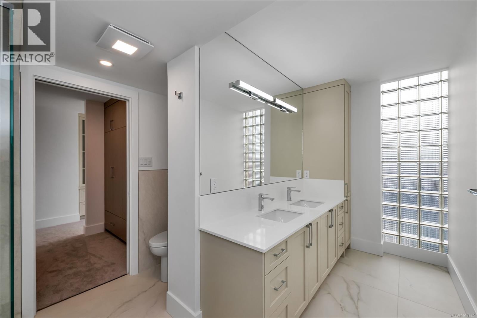 504 630 Montreal St, Victoria, British Columbia  V8V 4Y2 - Photo 29 - 1017825