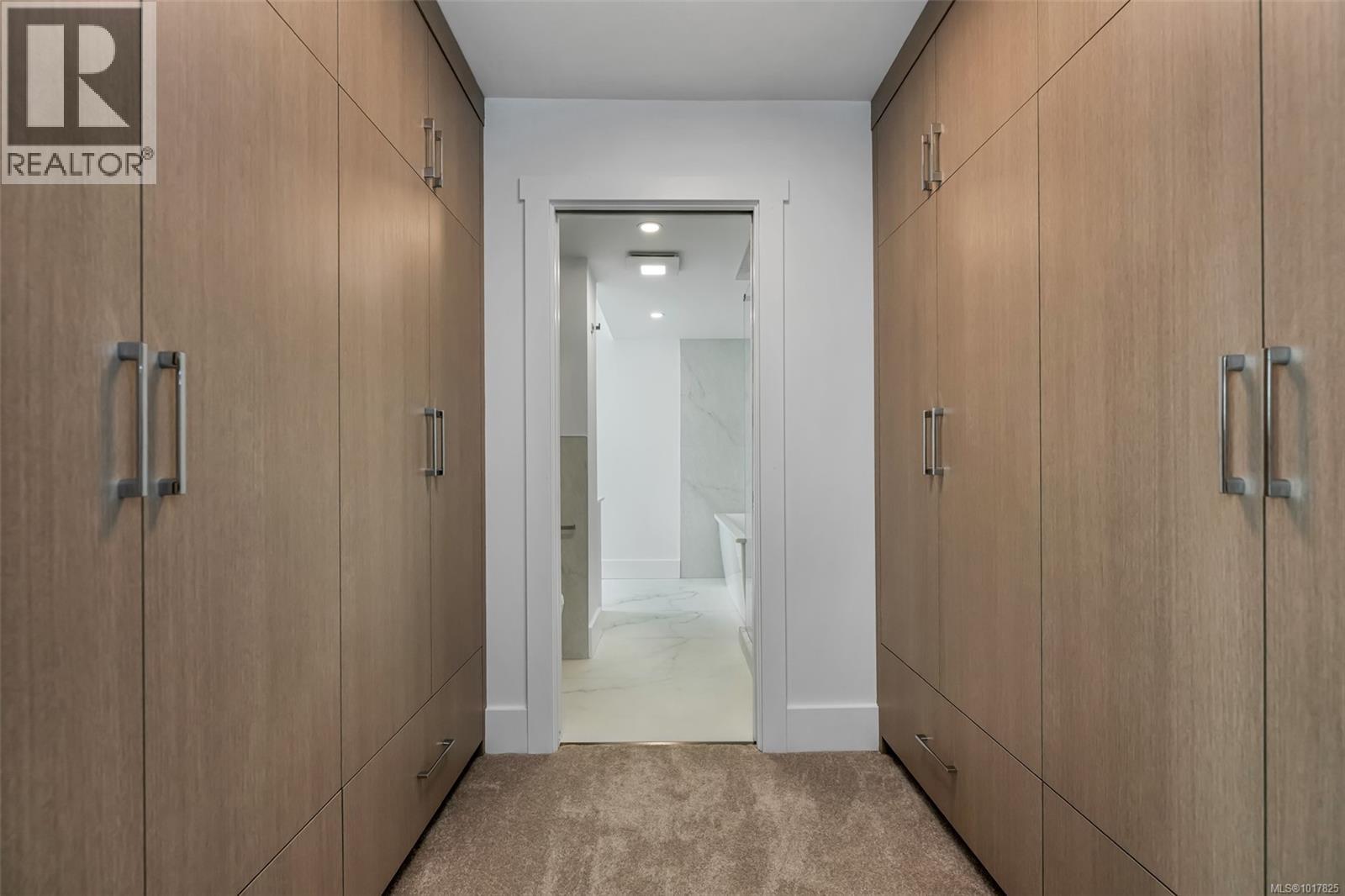 504 630 Montreal St, Victoria, British Columbia  V8V 4Y2 - Photo 27 - 1017825