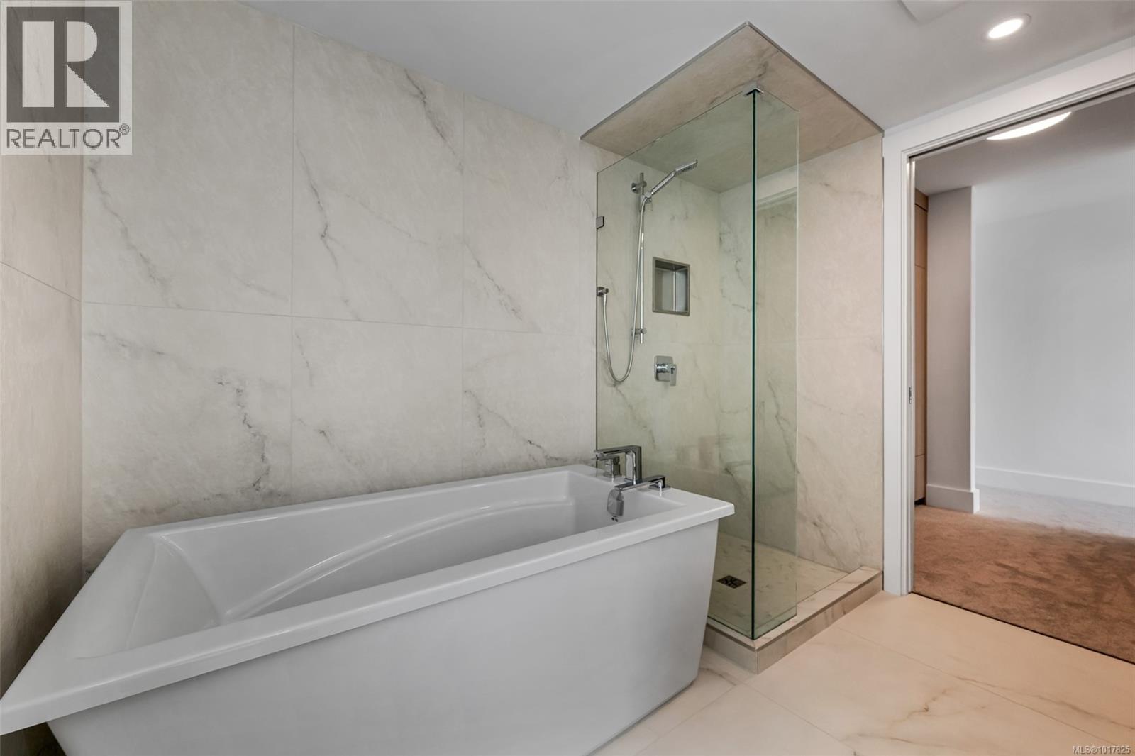 504 630 Montreal St, Victoria, British Columbia  V8V 4Y2 - Photo 30 - 1017825