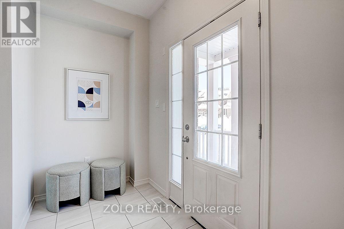 1804 William Lott Drive, Oshawa, Ontario  L1K 0X8 - Photo 2 - E12498548