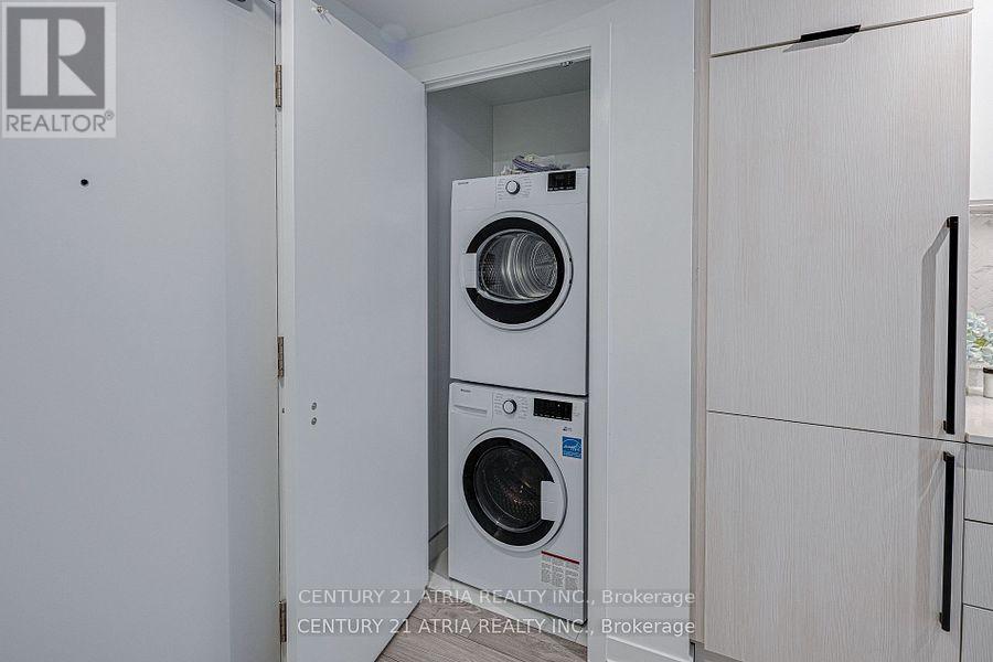 2215 - 82 Dalhousie Street, Toronto, Ontario  M5B 0C5 - Photo 11 - C12498712