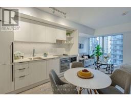 2215 - 82 DALHOUSIE STREET, Toronto, Ontario