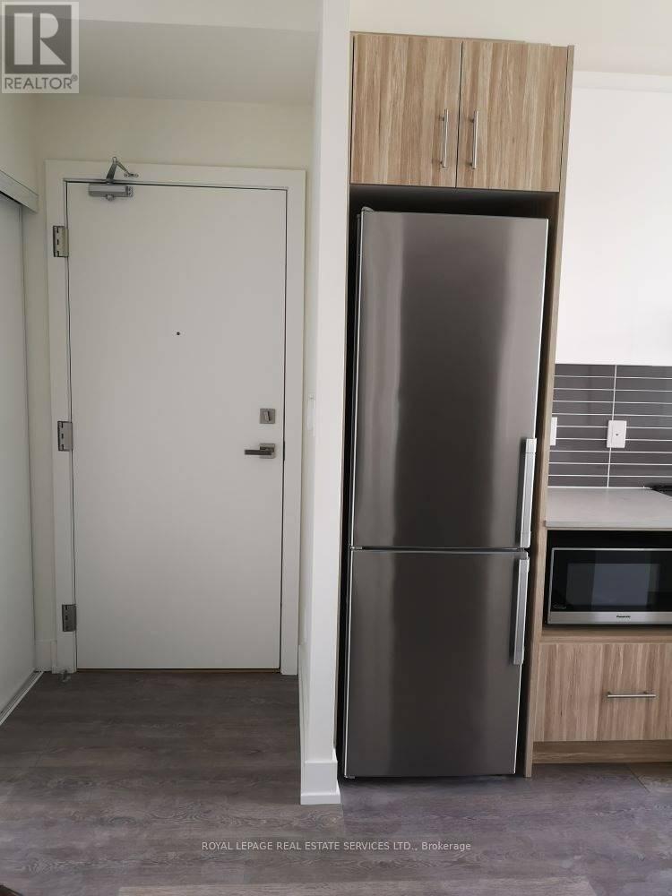 1013 - 180 Fairview Mall Drive, Toronto, Ontario  M2J 0G4 - Photo 3 - C12498740