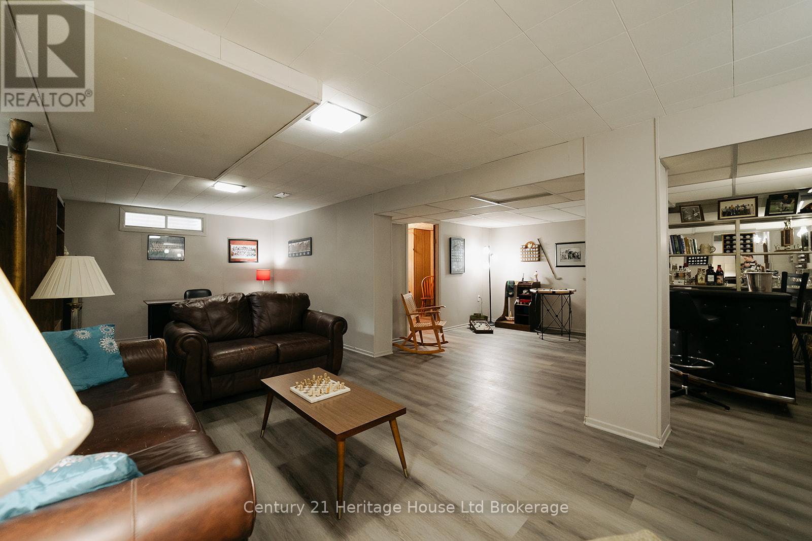 986 Braeside Street, Woodstock (Woodstock - North), Ontario  N4S 4T4 - Photo 33 - X12498878