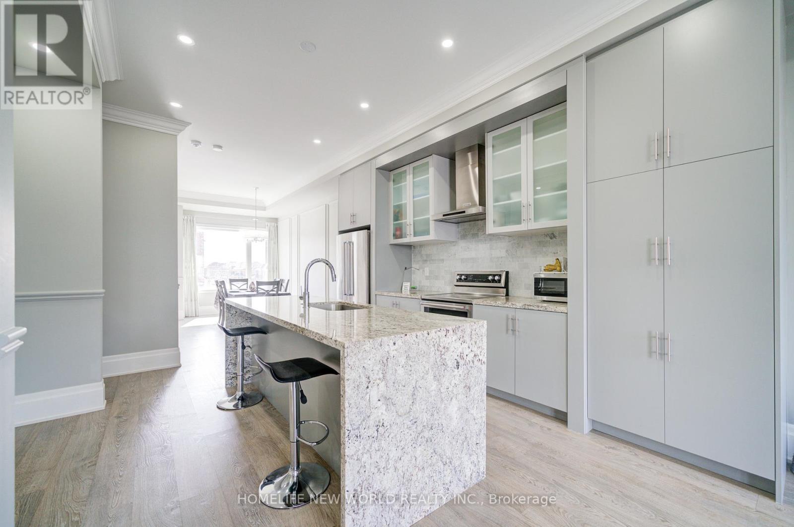 3880 Major Mackenzie Drive, Vaughan (Vellore Village), Ontario  L4H 4R2 - Photo 13 - N12498732