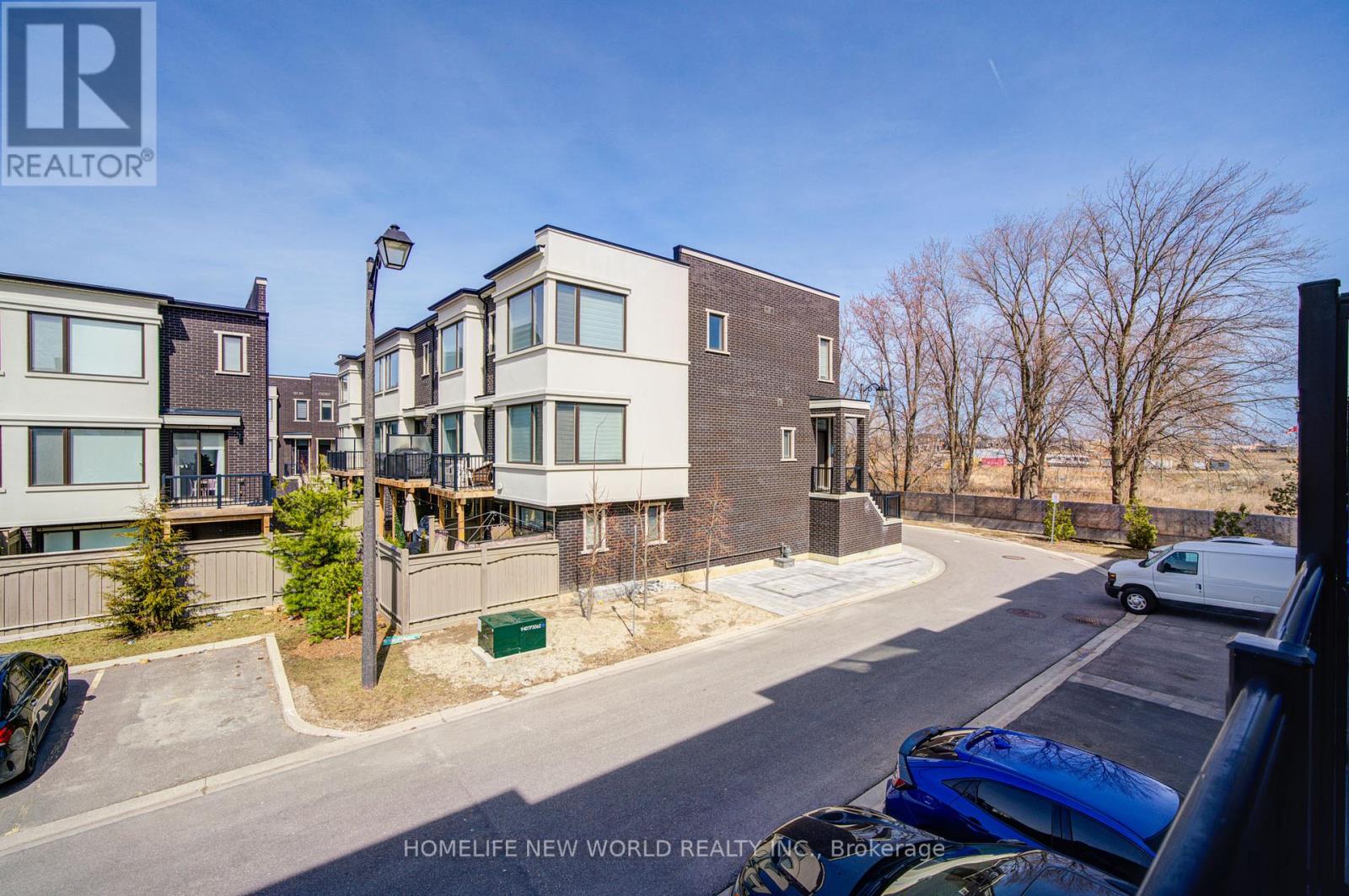 3880 Major Mackenzie Drive, Vaughan (Vellore Village), Ontario  L4H 4R2 - Photo 38 - N12498732