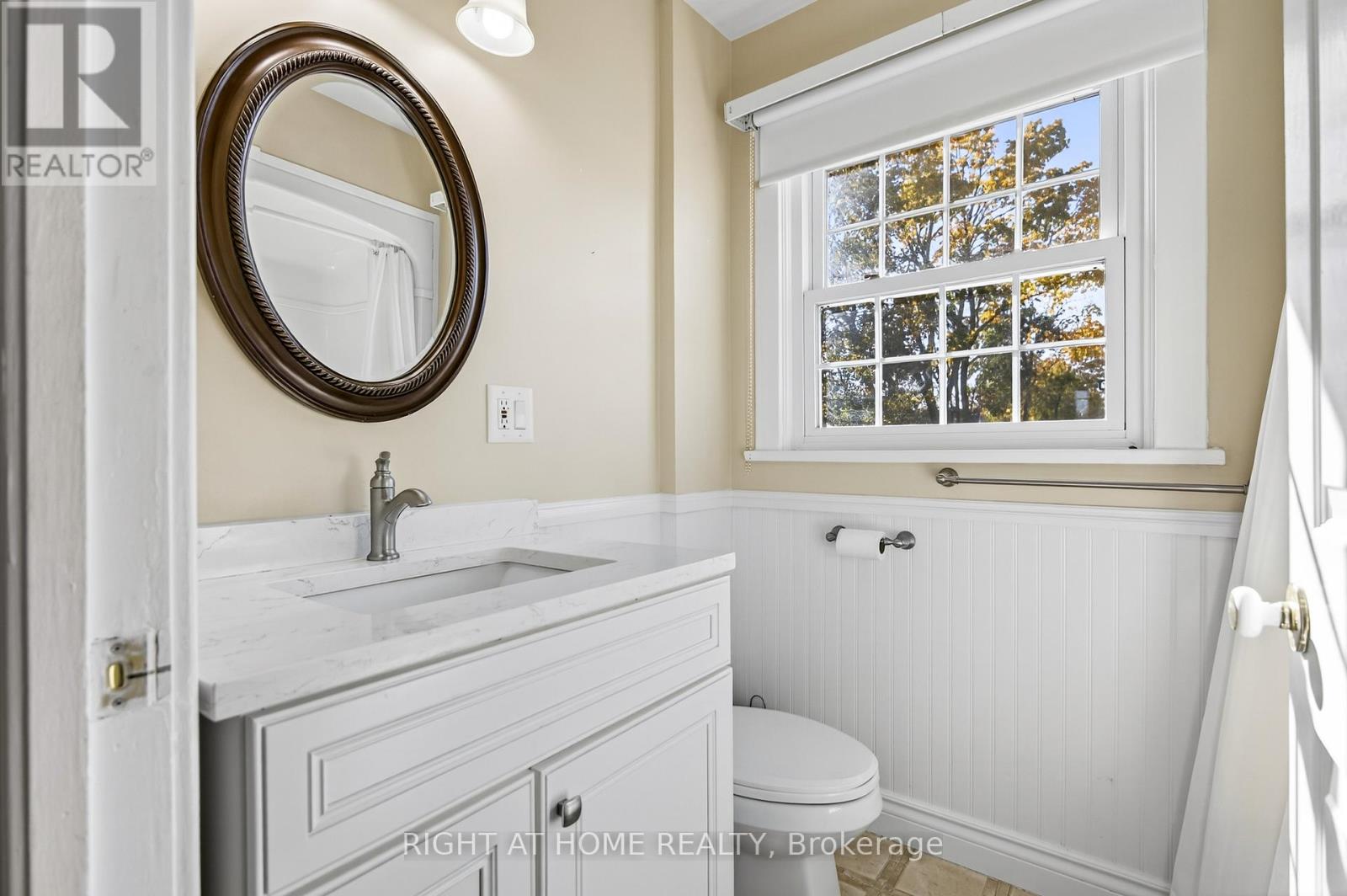 44 Newton Street, Barrie, Ontario  L4M 3N5 - Photo 21 - S12498702