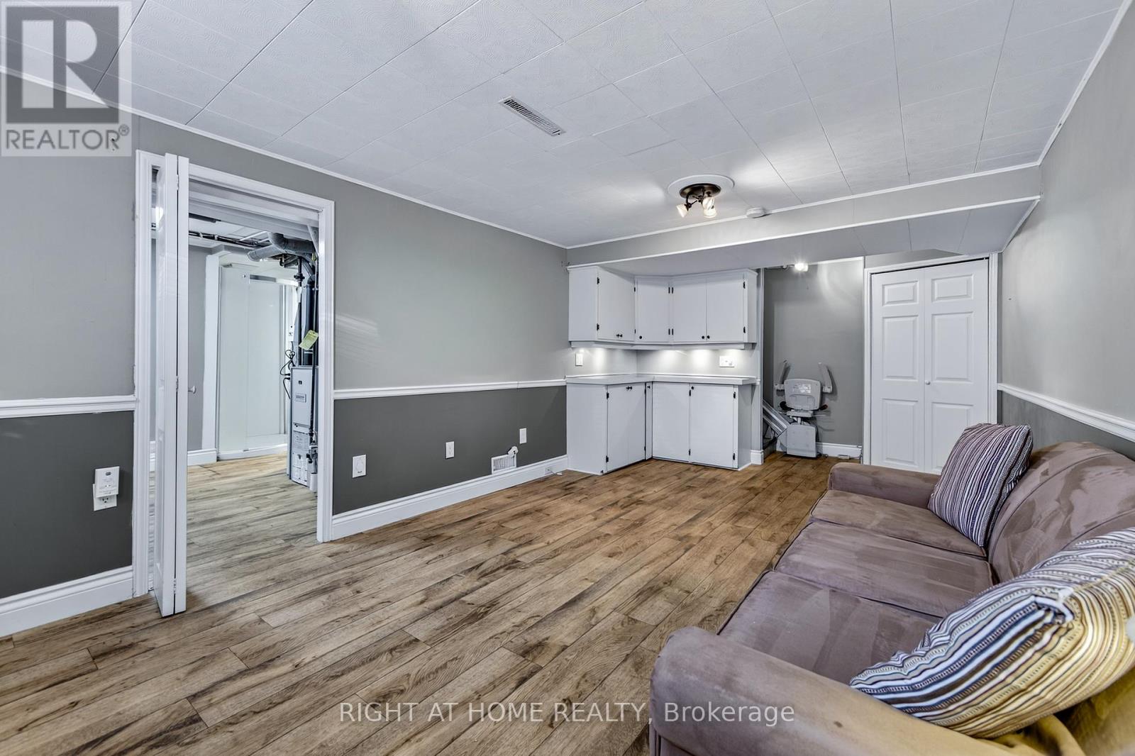 44 Newton Street, Barrie, Ontario  L4M 3N5 - Photo 25 - S12498702