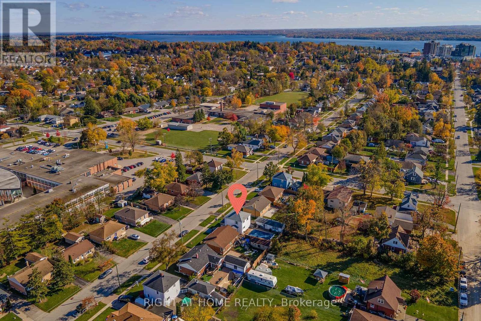 44 Newton Street, Barrie, Ontario  L4M 3N5 - Photo 31 - S12498702