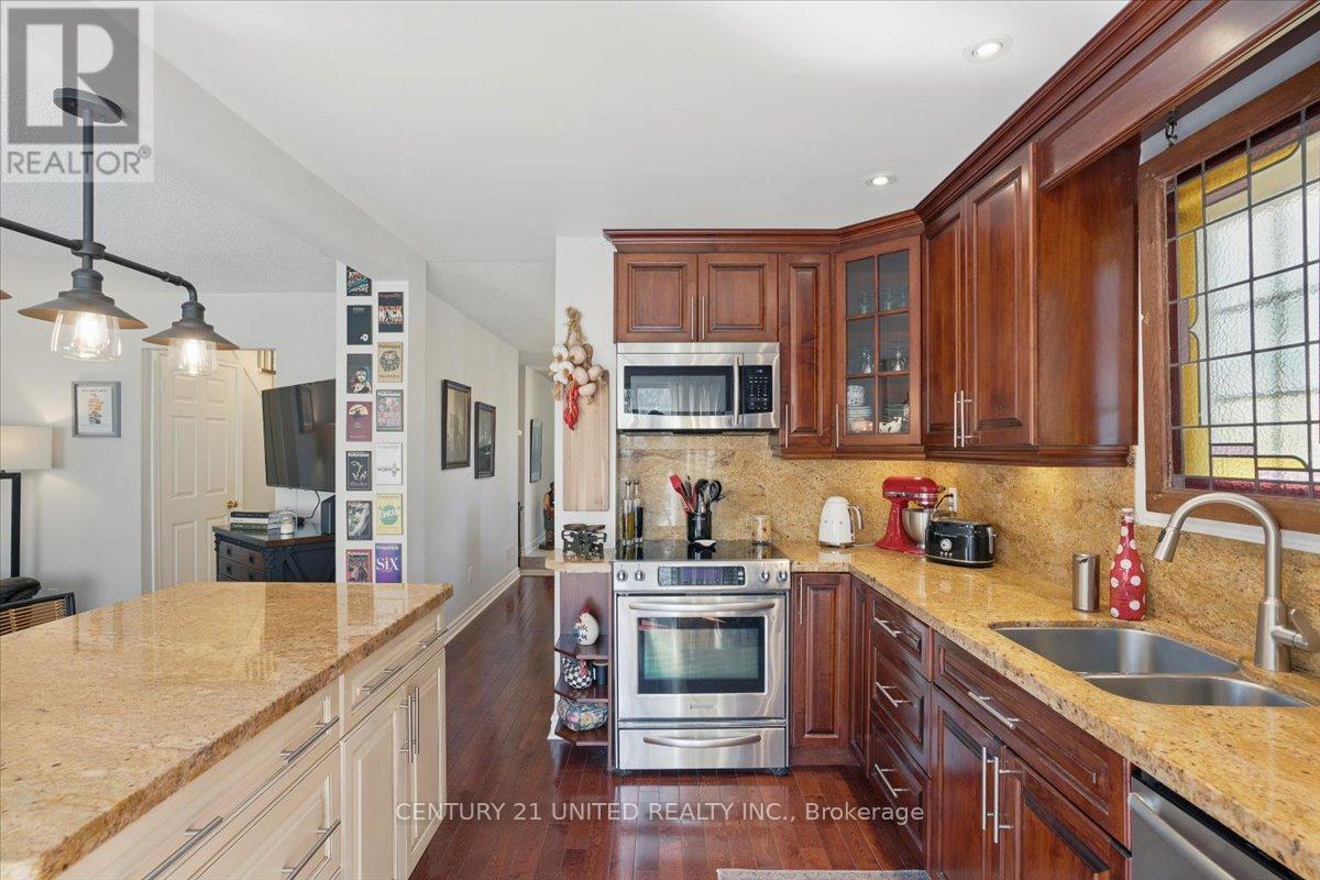 58 - 58 Heathcliffe Square, Brampton (Central Park), Ontario  L6S 5R5 - Photo 17 - W12498824