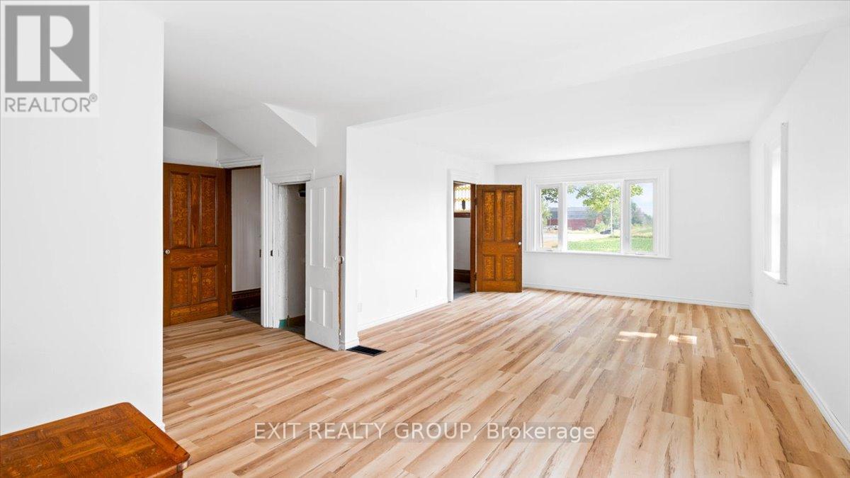 837 Casey Road, Belleville, Ontario K8N 4Z6 - Photo 18 - X12498788