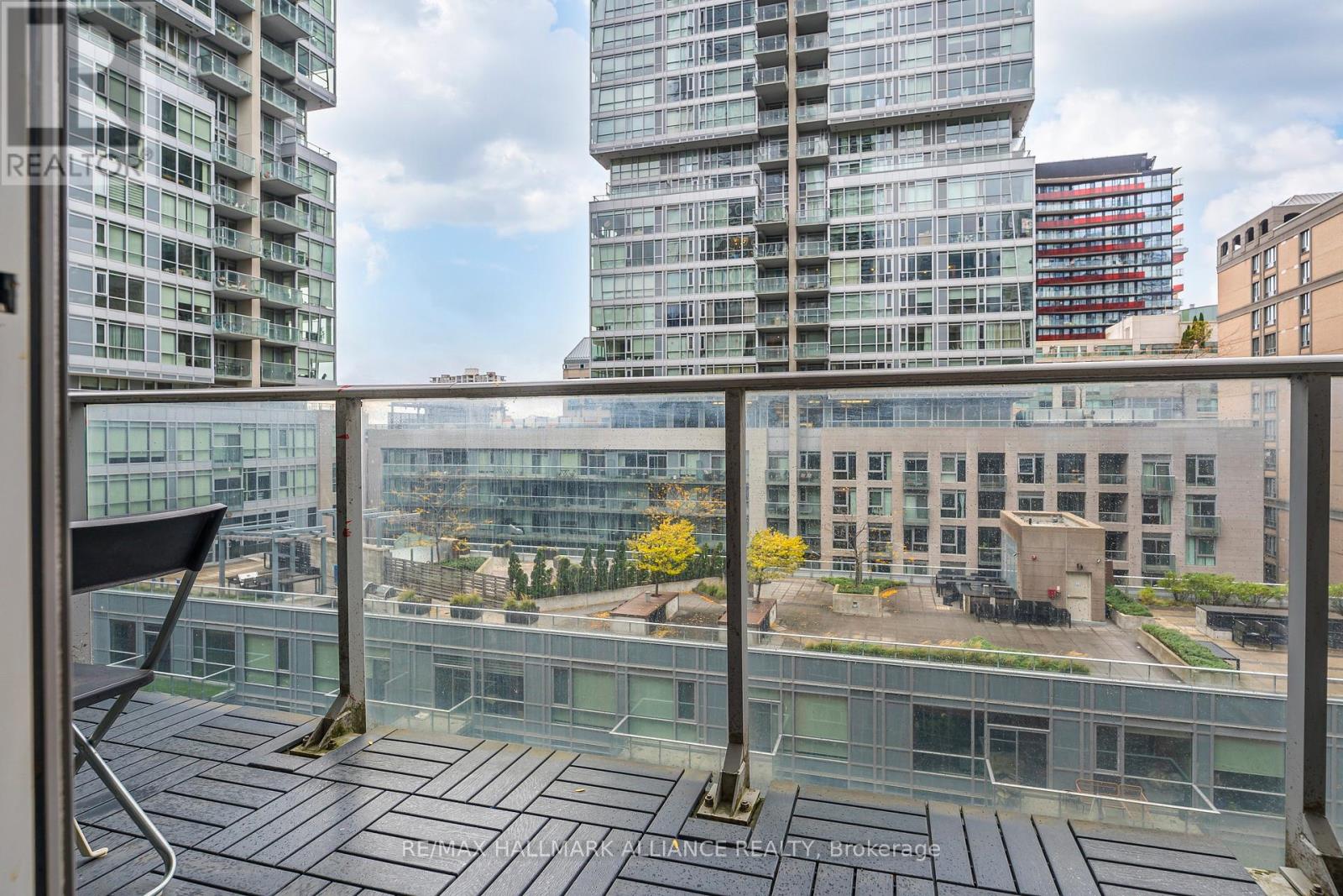 1015 - 21 Nelson Street, Toronto, Ontario  M5V 3H9 - Photo 20 - C12494956