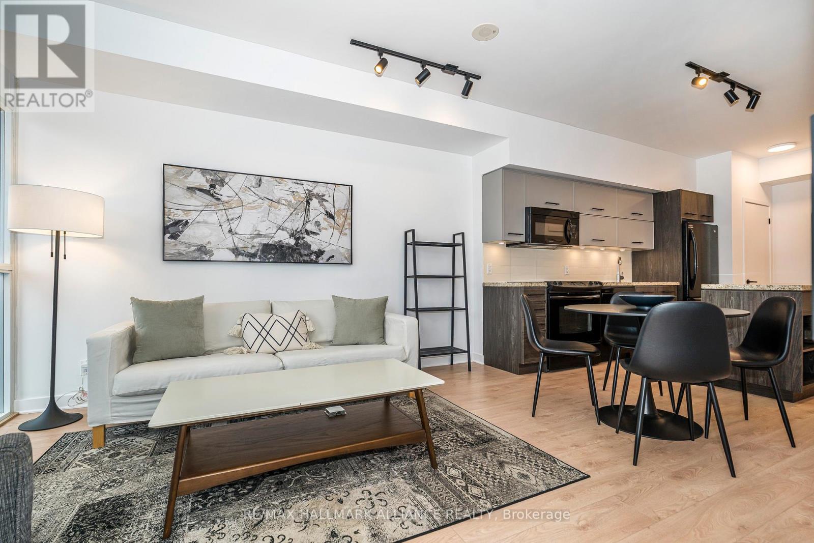 1015 - 21 Nelson Street, Toronto, Ontario  M5V 3H9 - Photo 15 - C12494956