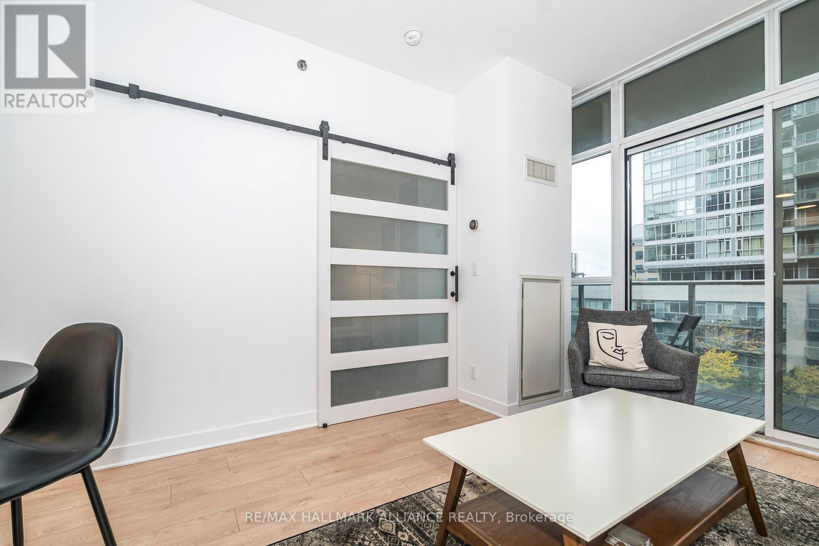1015 - 21 Nelson Street, Toronto, Ontario  M5V 3H9 - Photo 28 - C12494956