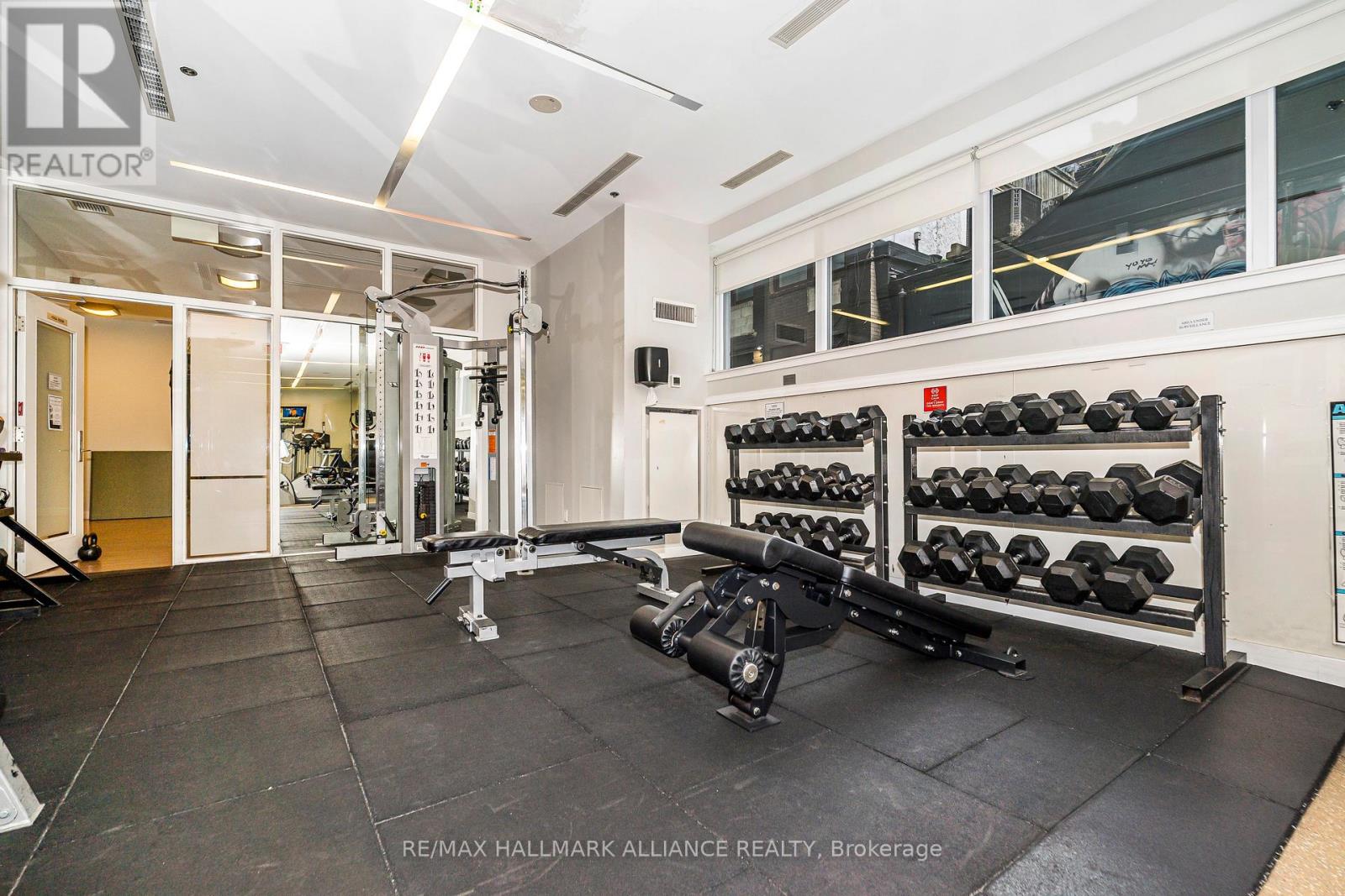 1015 - 21 Nelson Street, Toronto, Ontario  M5V 3H9 - Photo 42 - C12494956