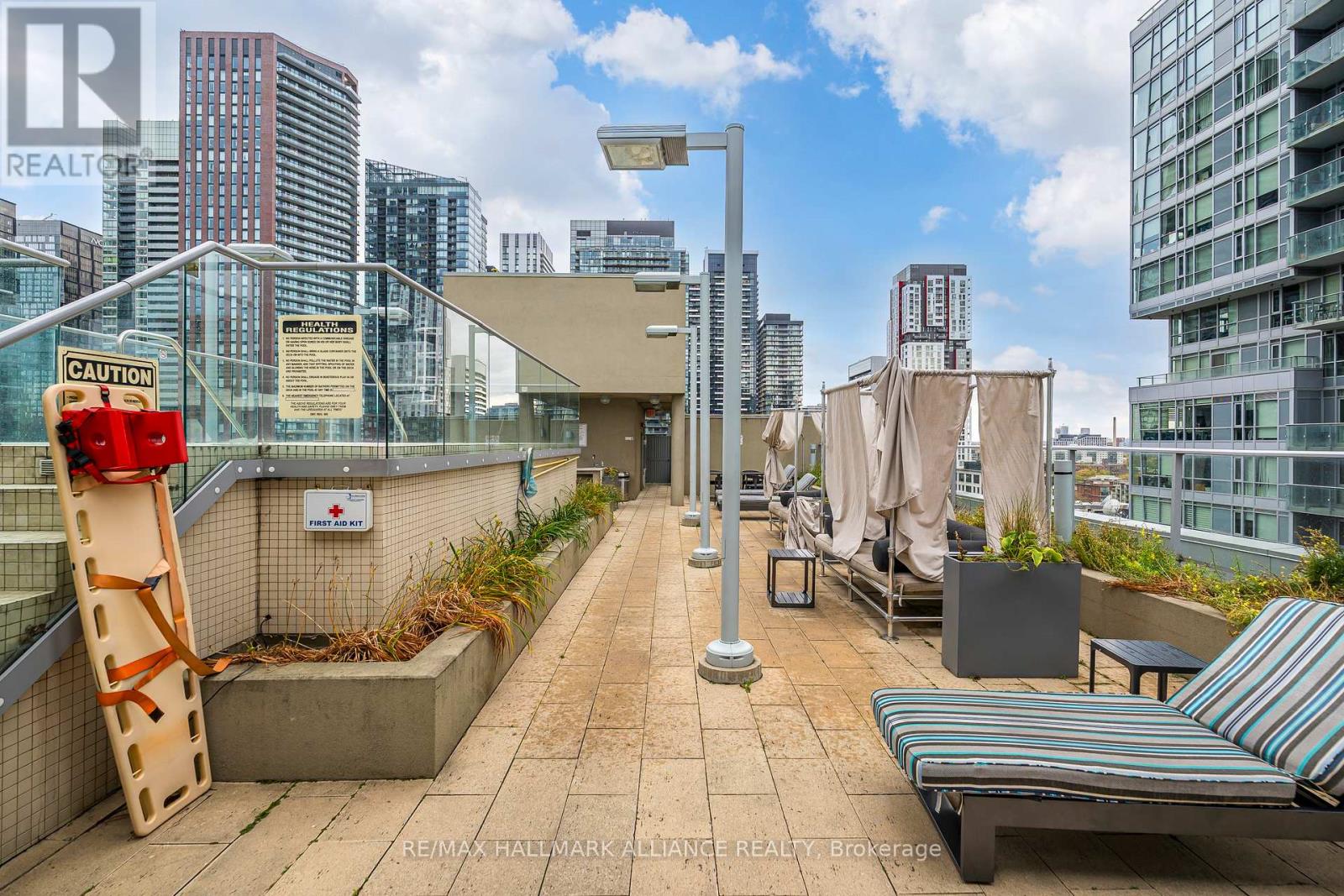 1015 - 21 Nelson Street, Toronto, Ontario  M5V 3H9 - Photo 39 - C12494956