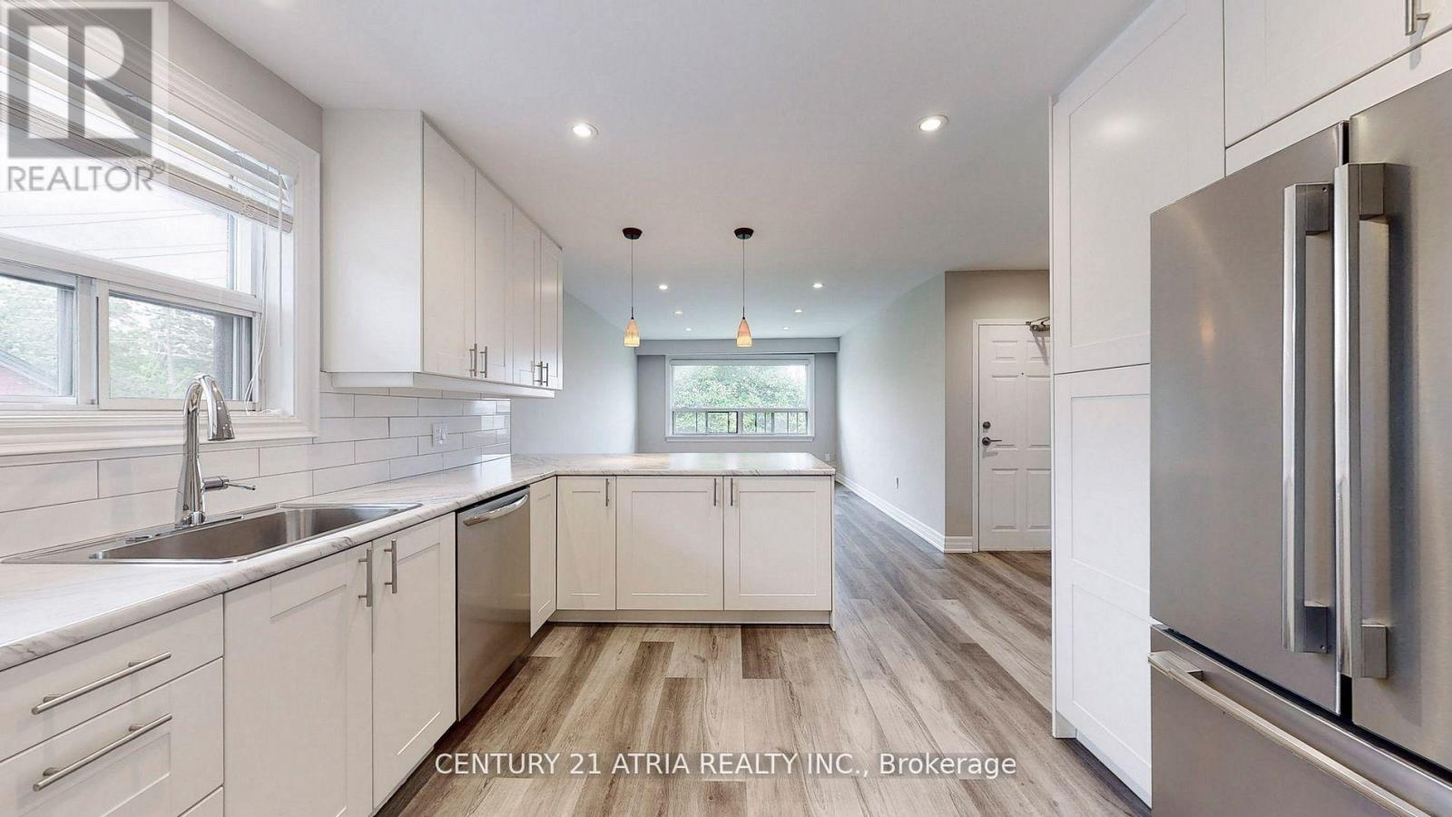 6 - 11 Evans Avenue, Toronto, Ontario  M8Z 1H4 - Photo 19 - W12498692