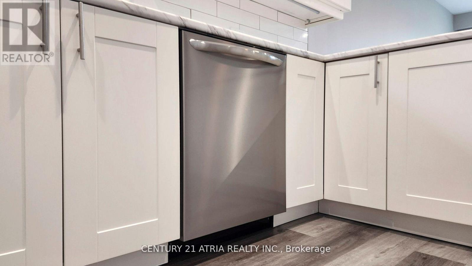 6 - 11 Evans Avenue, Toronto, Ontario  M8Z 1H4 - Photo 26 - W12498692