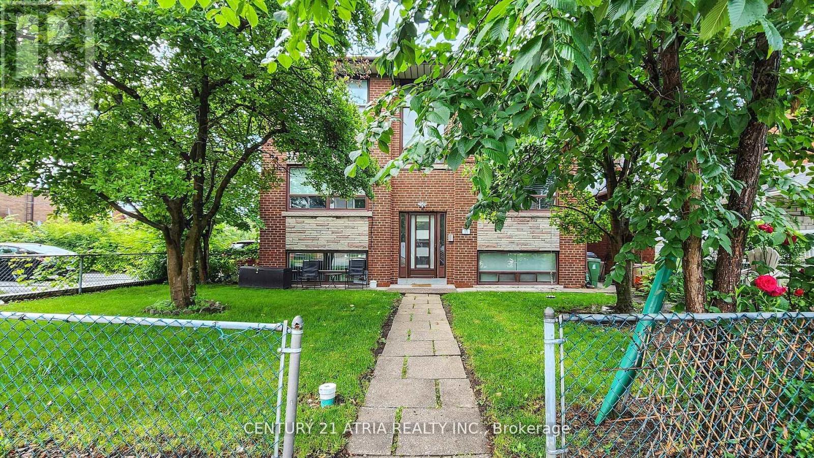 6 - 11 Evans Avenue, Toronto, Ontario  M8Z 1H4 - Photo 5 - W12498692