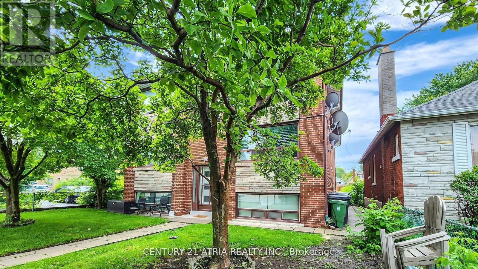 6 - 11 Evans Avenue, Toronto, Ontario  M8Z 1H4 - Photo 7 - W12498692