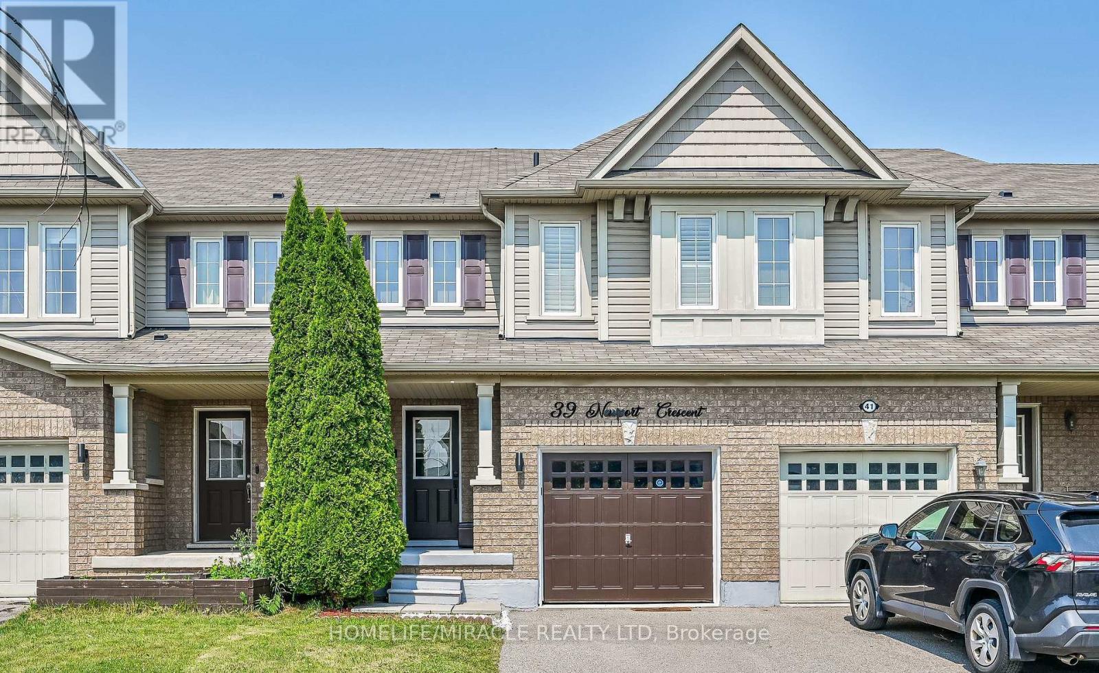 39 Newport Crescent, Hamilton (Crerar), Ontario  L9A 0B2 - Photo 2 - X12498700