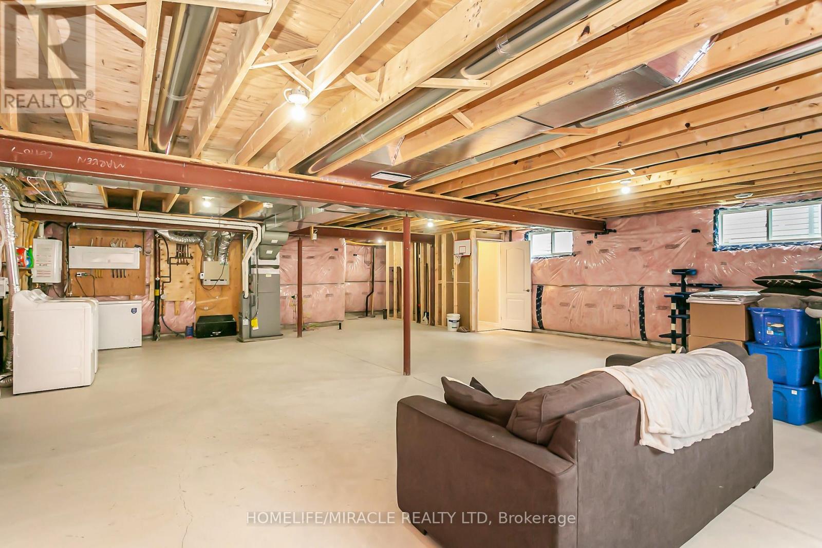 15 Tucker Street, Thorold, Ontario  L2V 0G3 - Photo 44 - X12498708