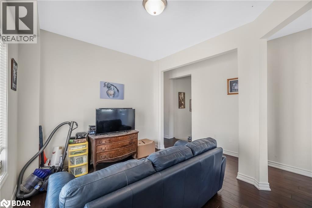 206 Isabella Drive, Orillia, Ontario  L3V 8K7 - Photo 5 - 40784883